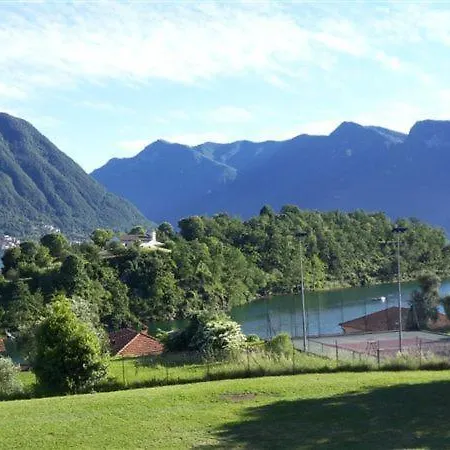 Sleeps 9 Villa Ossuccio